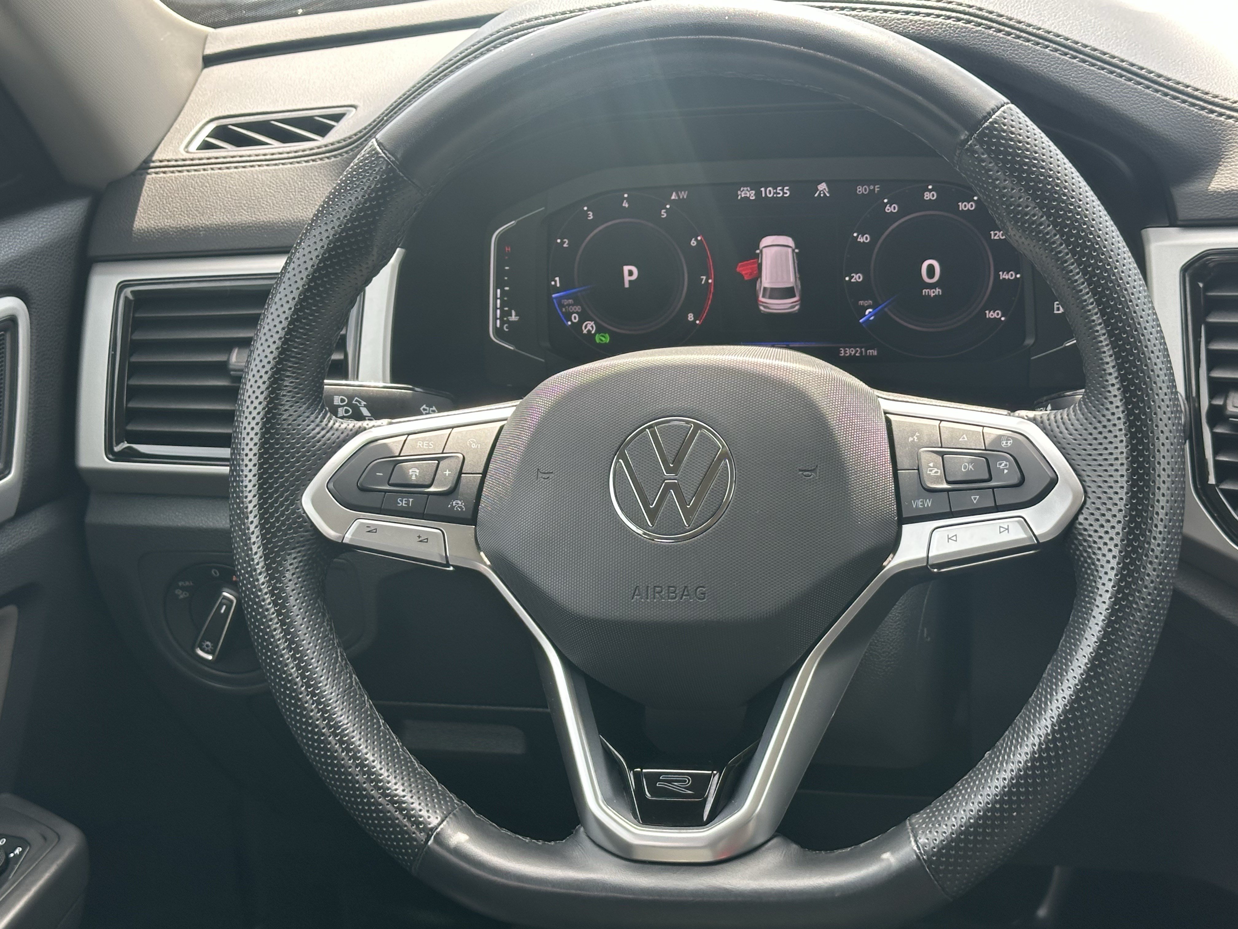 Used 2022 Volkswagen Atlas SEL R-Line AWD/4WD image 23