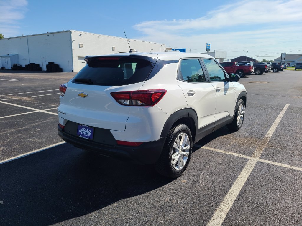 Used 2022 Chevrolet TrailBlazer LS FWD image 7