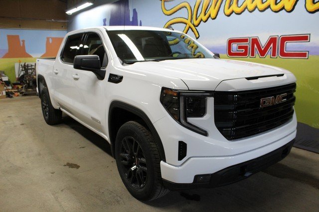 New 2026 GMC Sierra 1500 Elevation image 3
