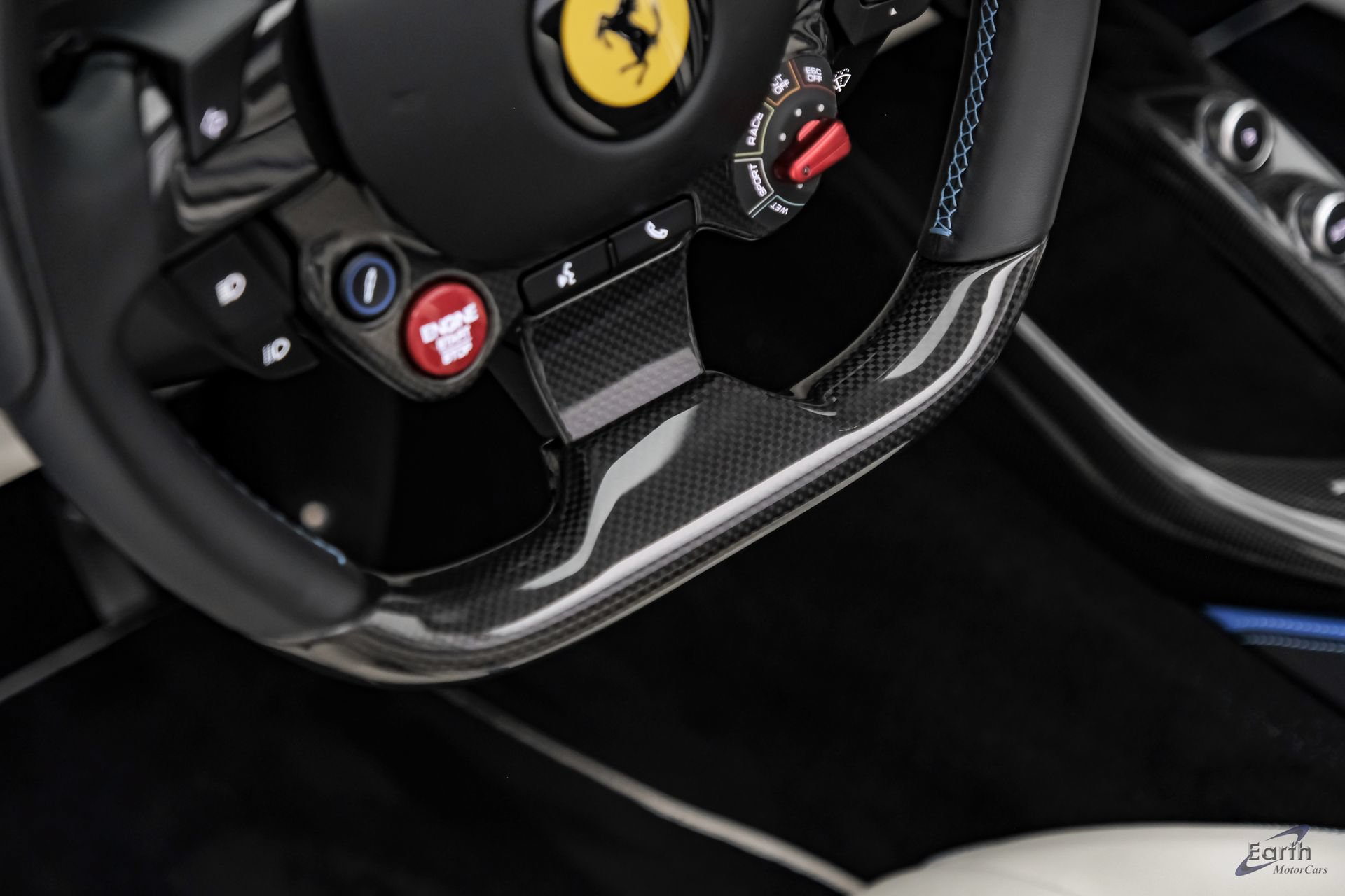 Used 2022 Ferrari 812 GTS RWD image 55