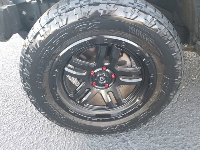 Used 2020 Jeep Gladiator Overland image 29