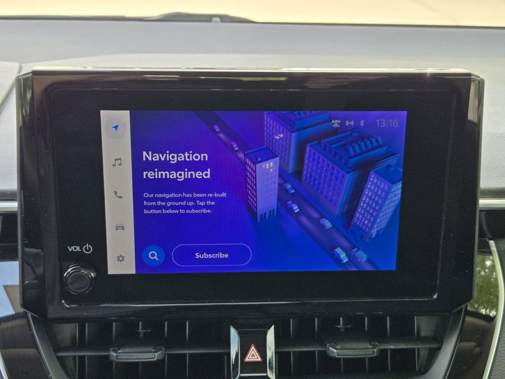 Used 2023 Toyota Corolla LE image 11