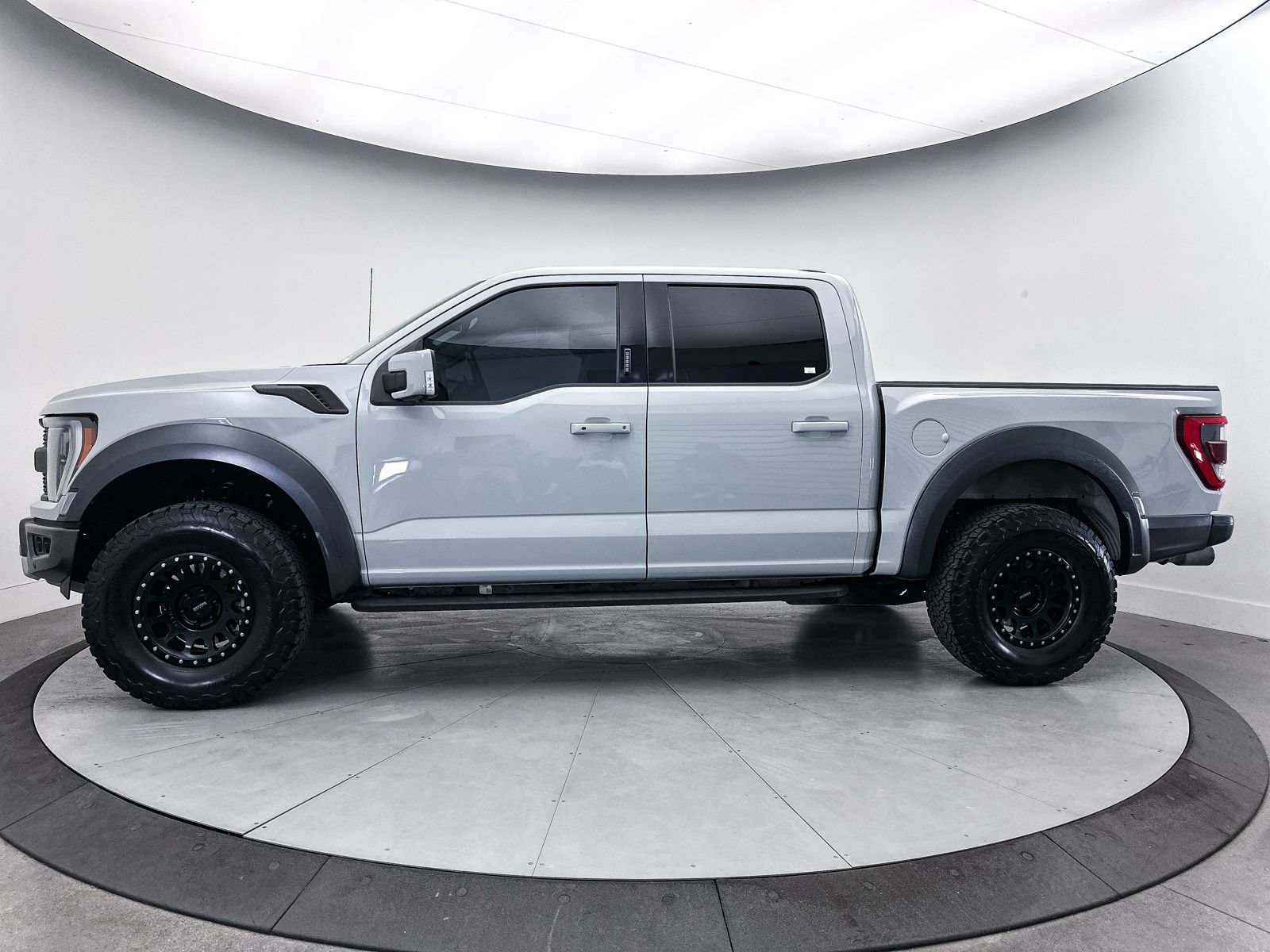 Used 2023 Ford F150 Raptor AWD/4WD image 42