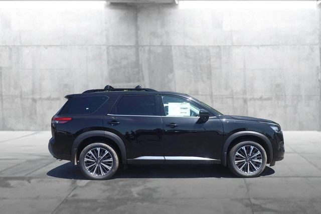 New 2026 Nissan Pathfinder Platinum w/ Cargo Package AWD/4WD image 5