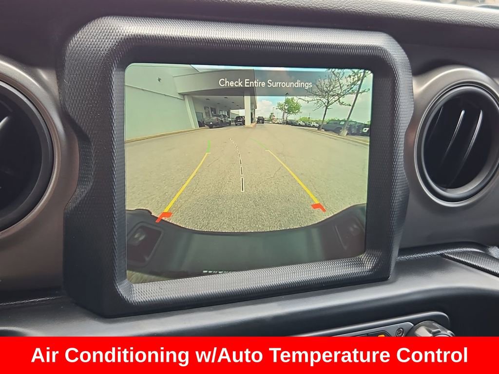 Certified 2022 Jeep Gladiator Sport image 13