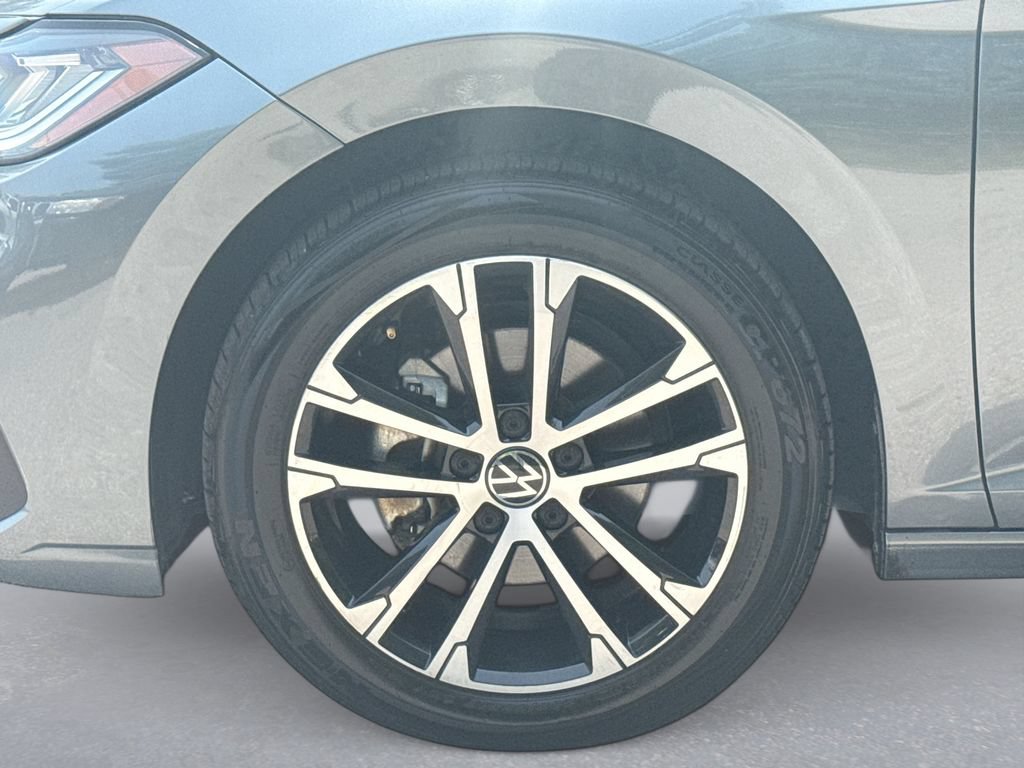 Used 2025 Volkswagen Jetta Sport FWD image 18