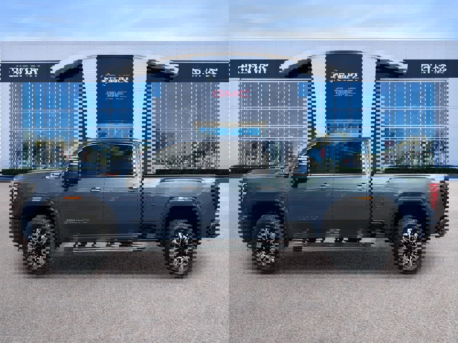 New 2026 GMC Sierra 2500 Denali w/ Denali Reserve Package image 7