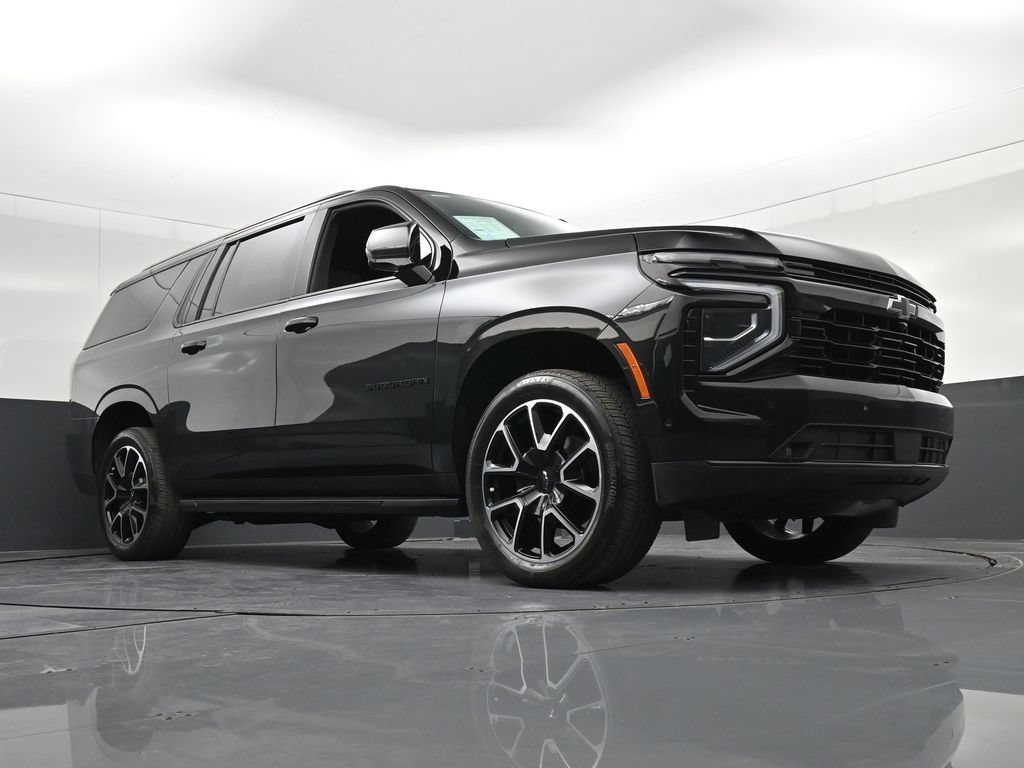 Used 2025 Chevrolet Suburban RST w/ Comfort Package RWD image 25