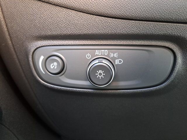 Used 2022 Chevrolet Equinox LT FWD image 25