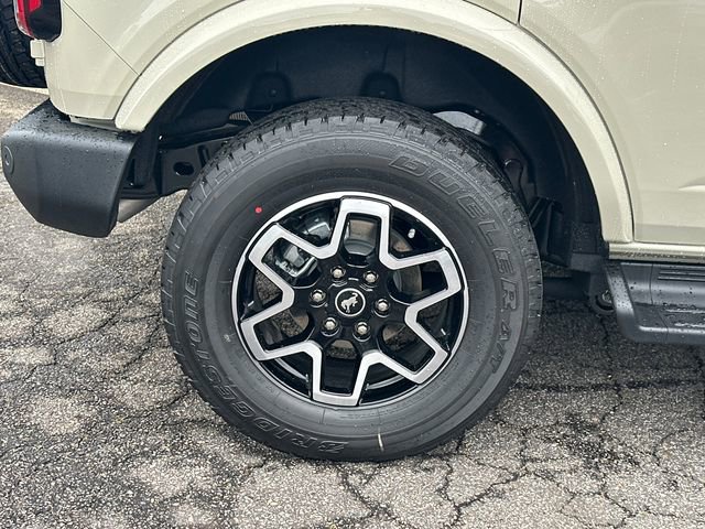 New 2026 Ford Bronco Outer Banks AWD/4WD image 21