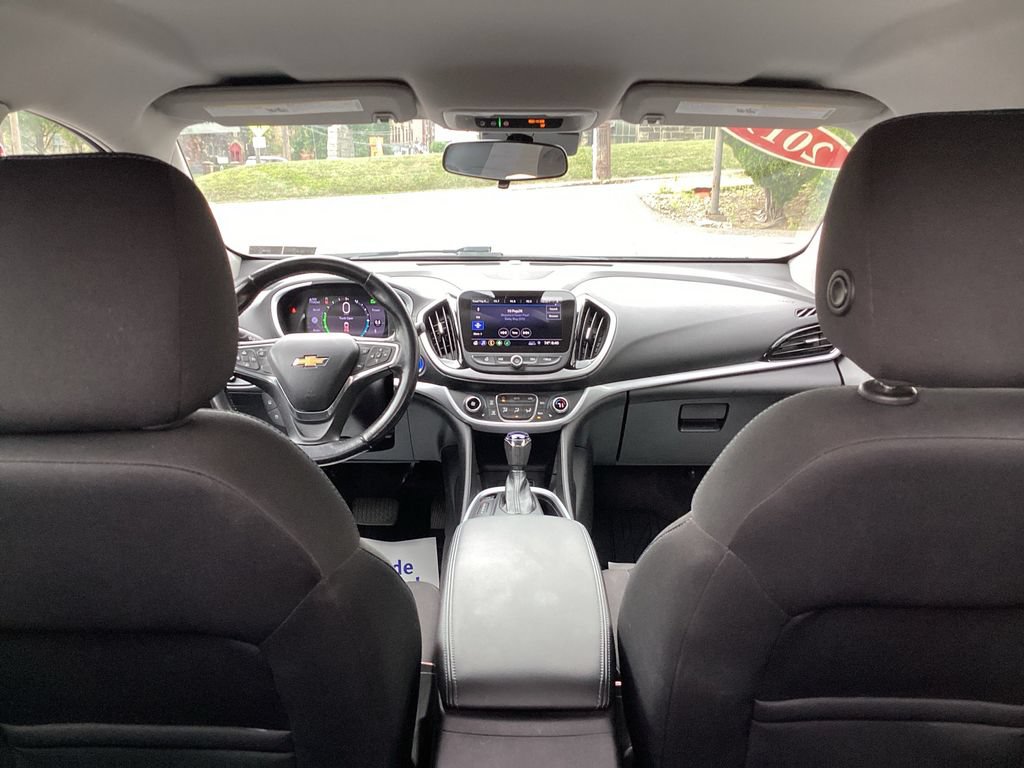 Used 2019 Chevrolet Volt LT w/ Comfort Package FWD image 32