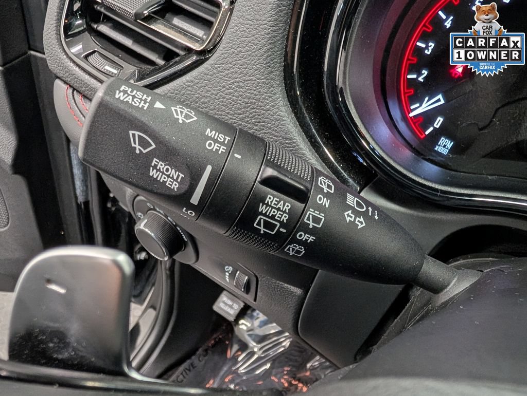Used 2025 Dodge Durango GT AWD/4WD image 17