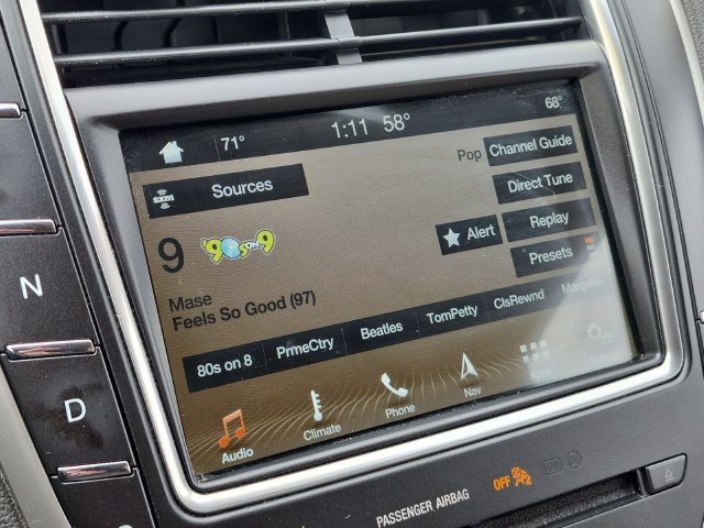 Used 2017 Lincoln MKX Select w/ Select Plus Package FWD image 22