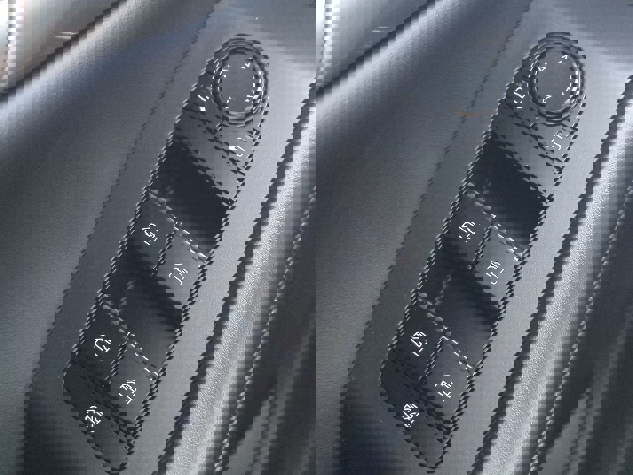 New 2026 MAZDA CX-30 AWD 2.5 S w/ Select Sport Pkg image 22