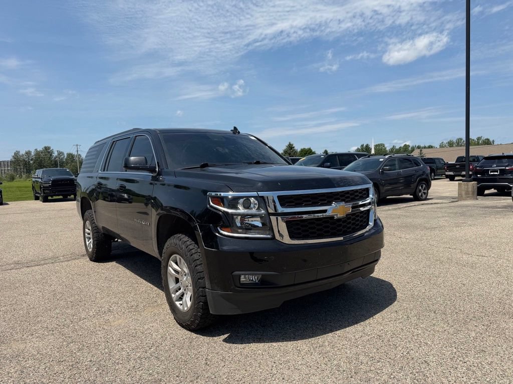 Used 2019 Chevrolet Suburban LT AWD/4WD image 5