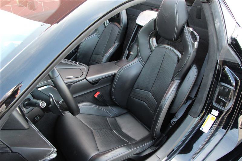 Used 2023 Chevrolet Corvette Stingray Premium Conv w/ Battery Protection Package RWD image 12