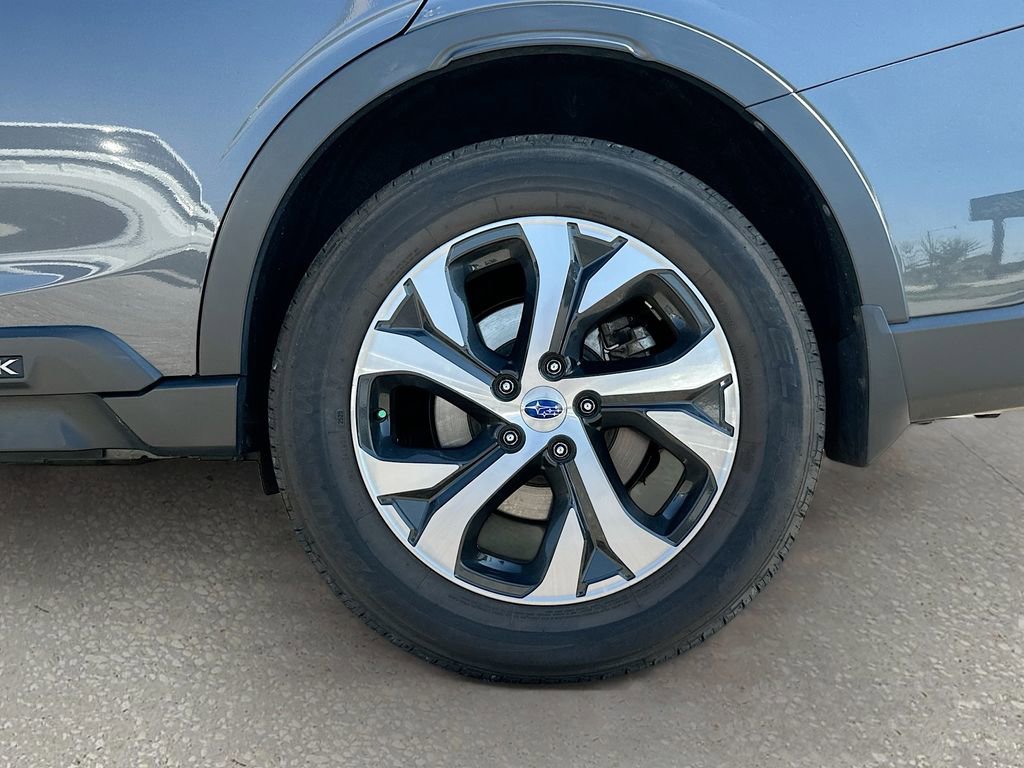 Used 2022 Subaru Outback Touring image 32