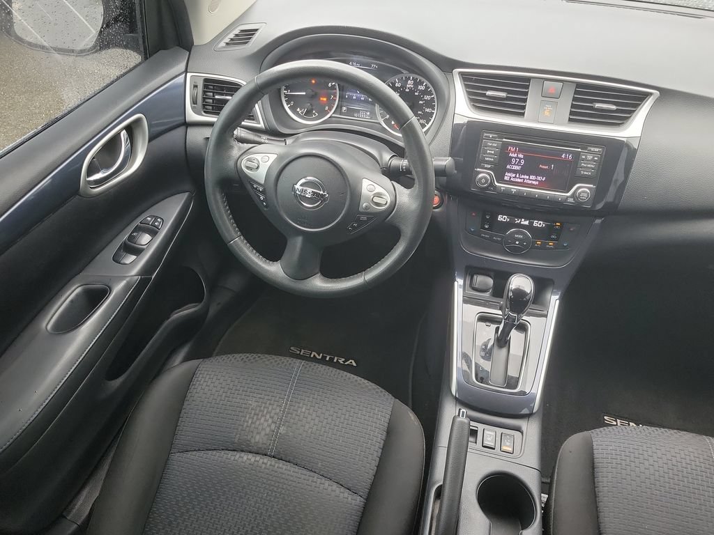 Used 2018 Nissan Sentra SR w/ SR Midnight Edition Package FWD image 19