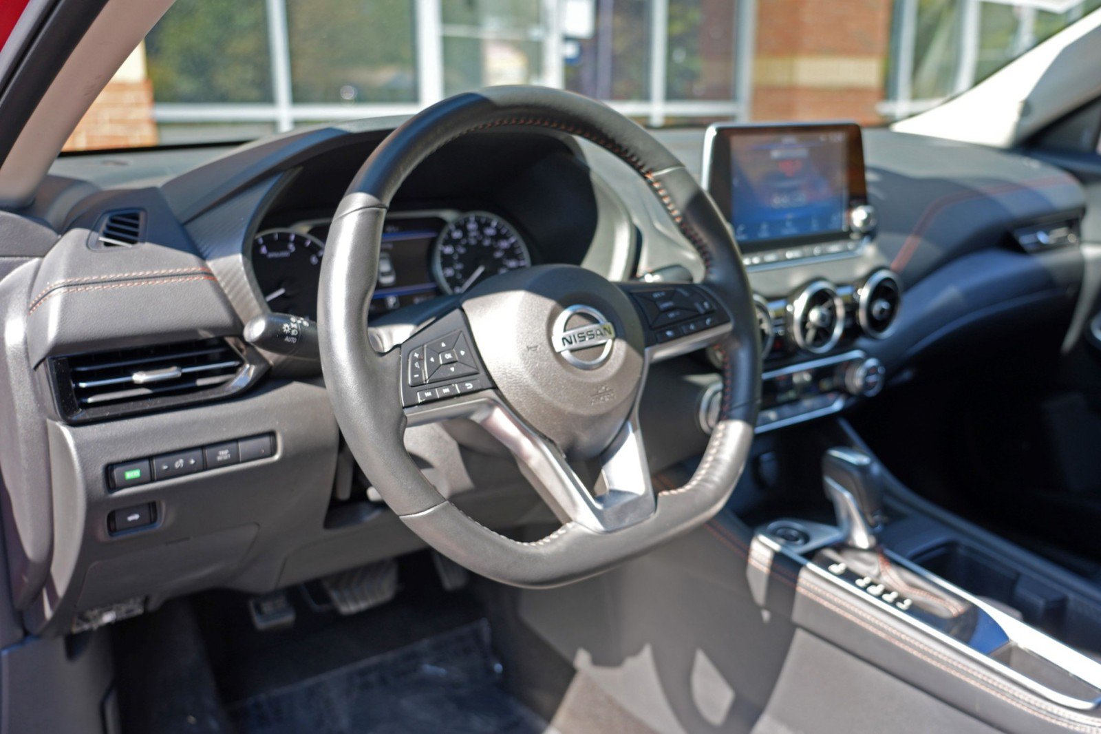 Used 2023 Nissan Sentra SR w/ SR Premium Package FWD image 13