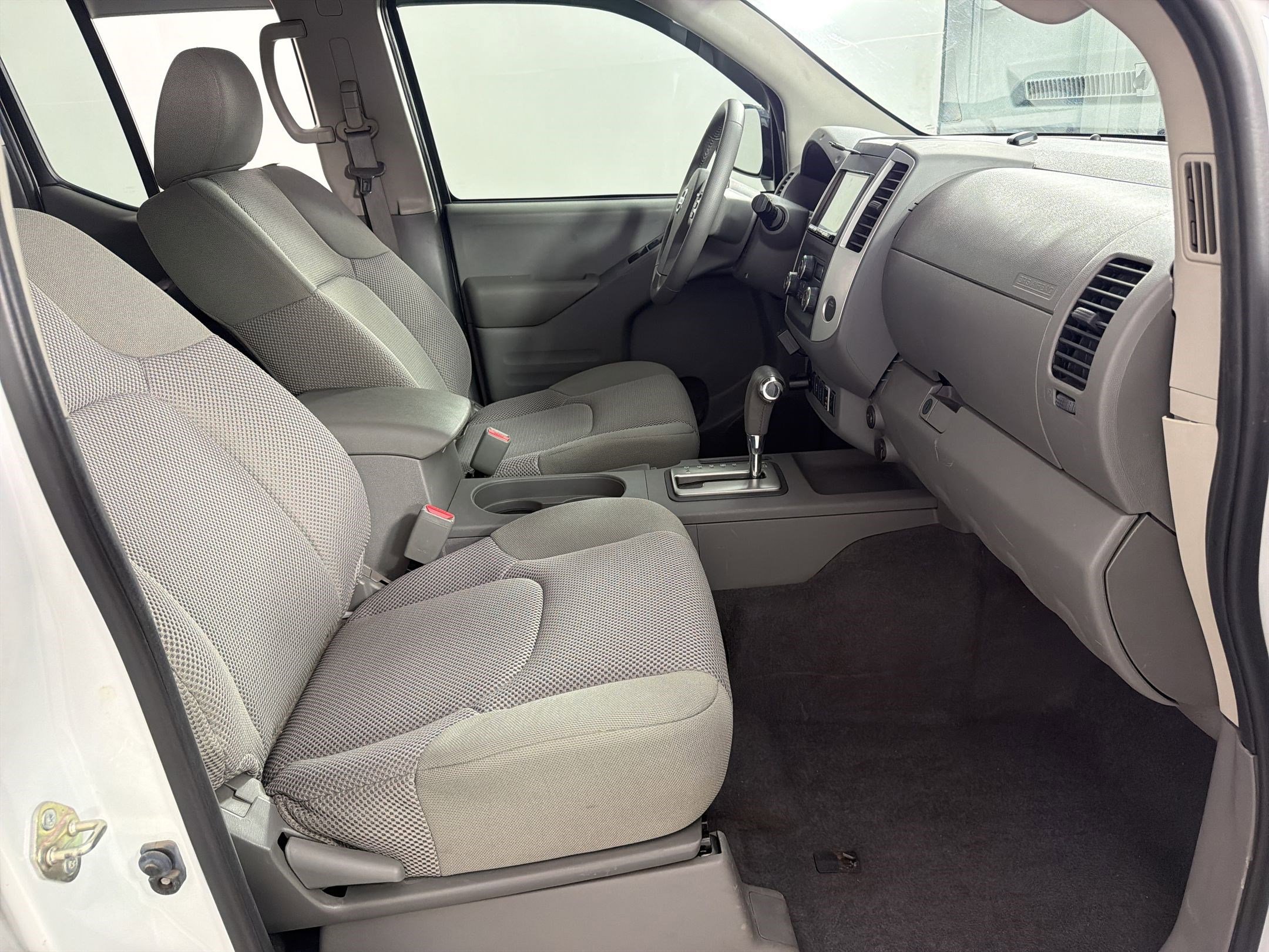 Used 2019 Nissan Frontier SV w/ Value Truck Package RWD image 28