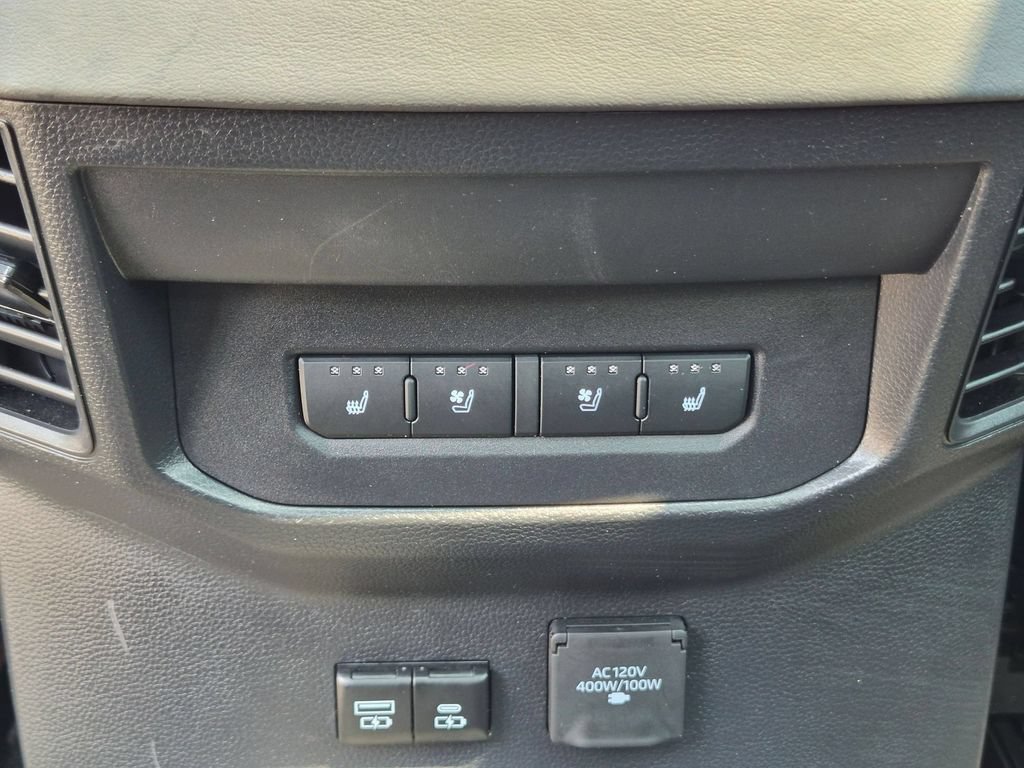 Used 2026 Toyota Tundra Platinum AWD/4WD image 25