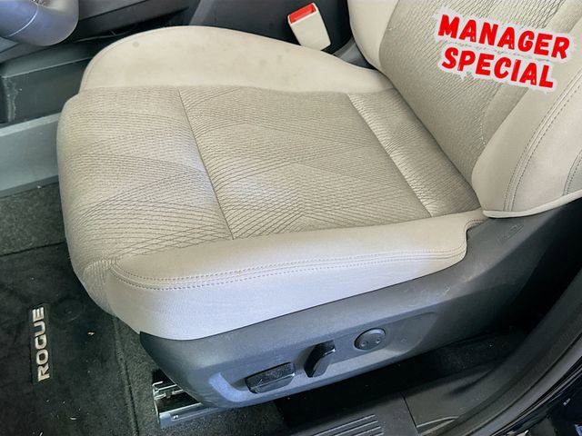 Used 2025 Nissan Rogue SV image 20