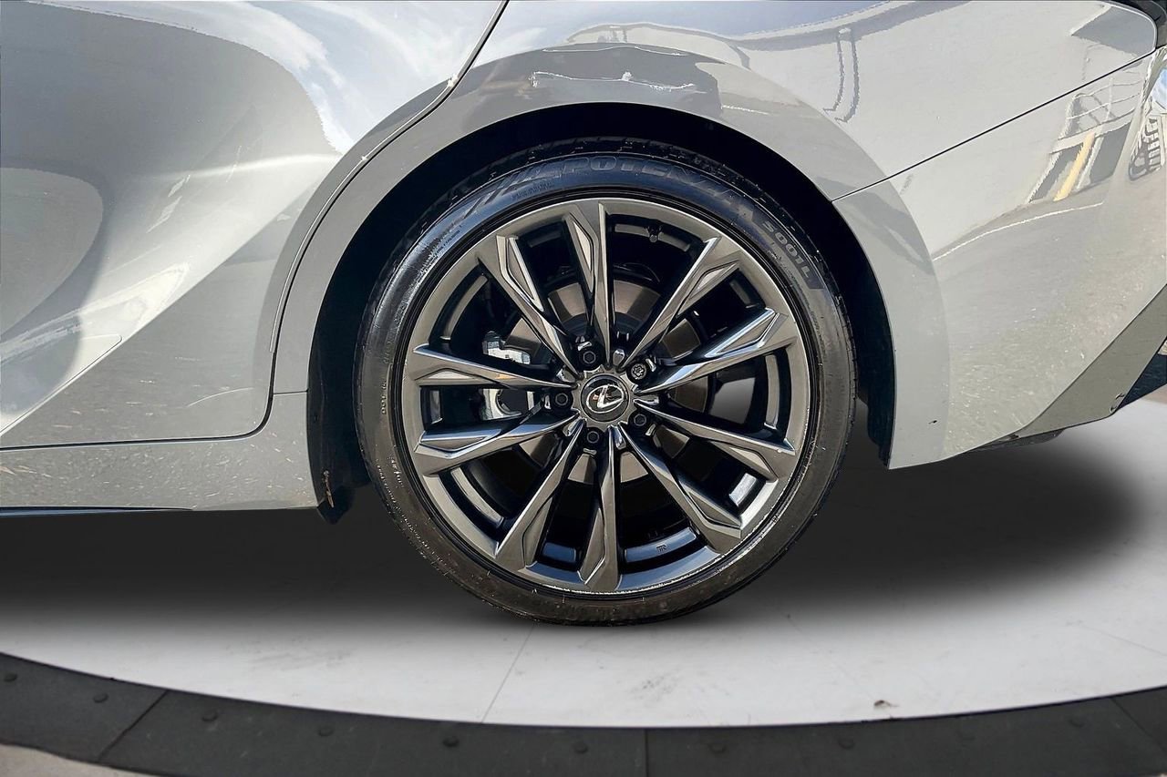 Used 2025 Lexus IS 350 F Sport w/ Accessory Package image 36