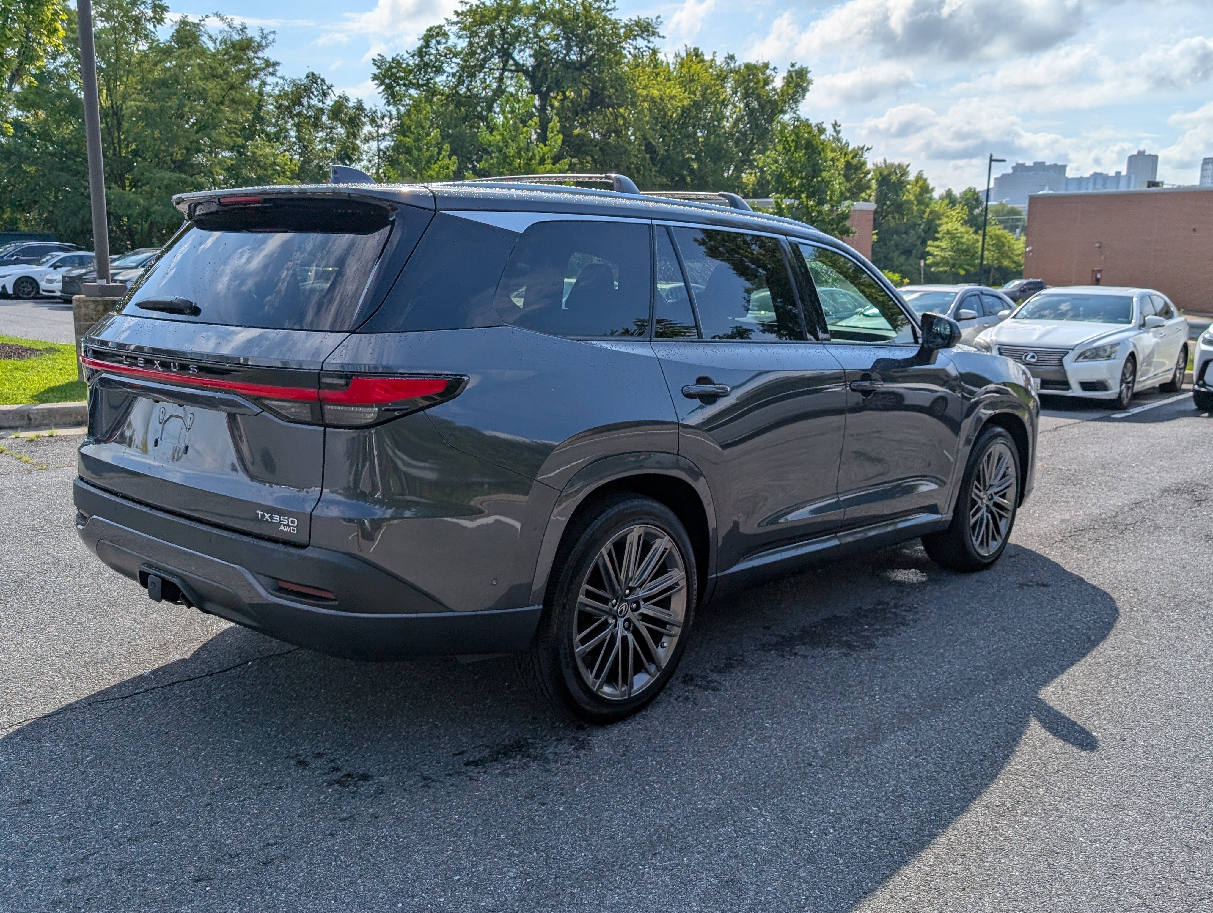 Used 2026 Lexus TX 350 AWD w/ Technology Package image 3