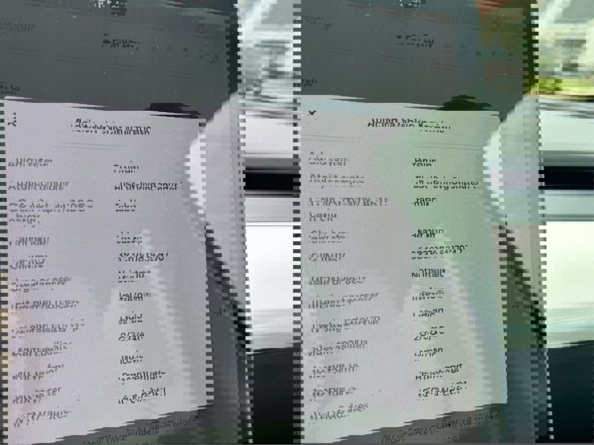 Used 2020 Tesla Model Y Long Range image 37