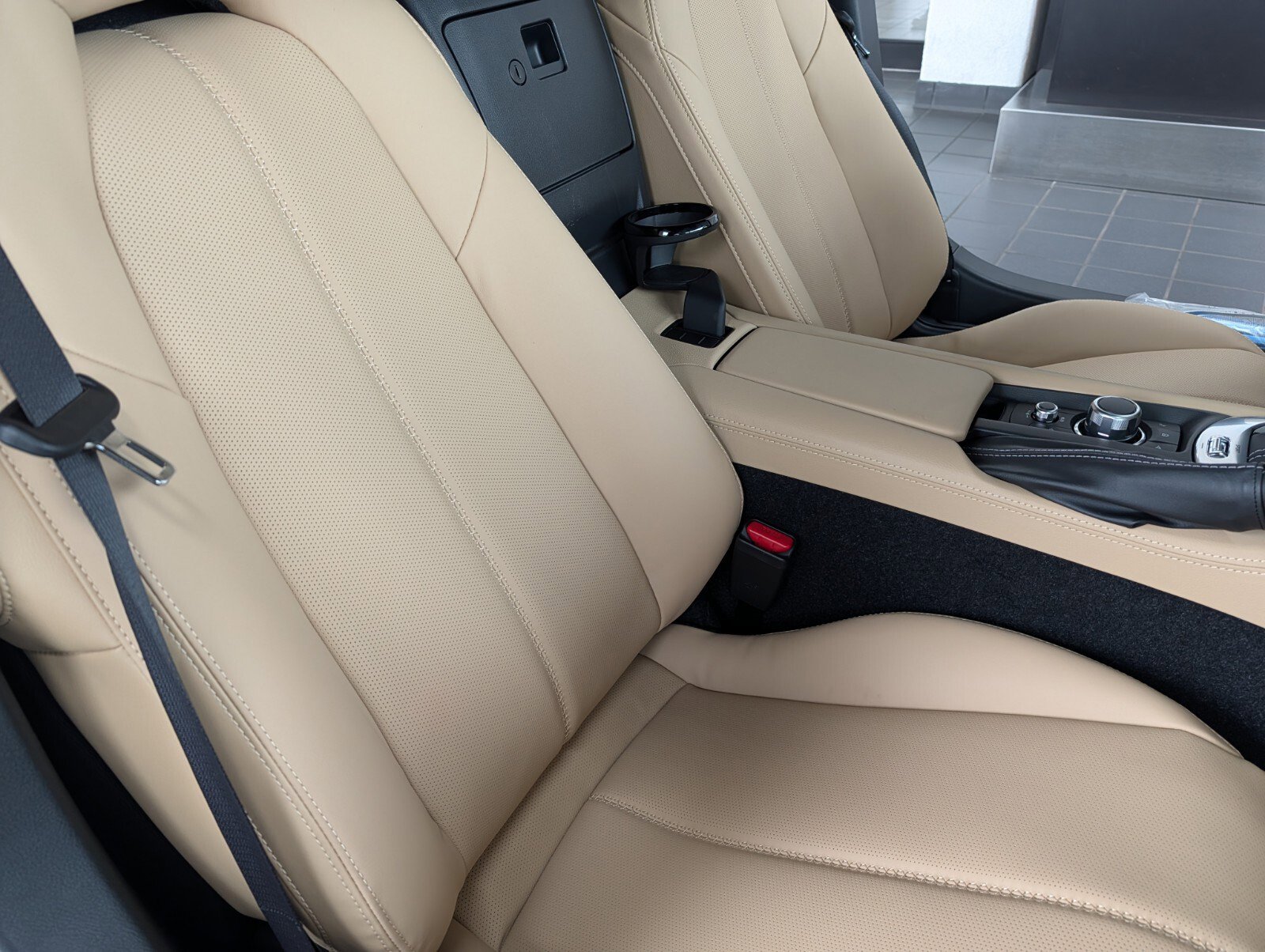 New 2026 MAZDA MX-5 Miata Grand Touring w/ Weather Package image 15