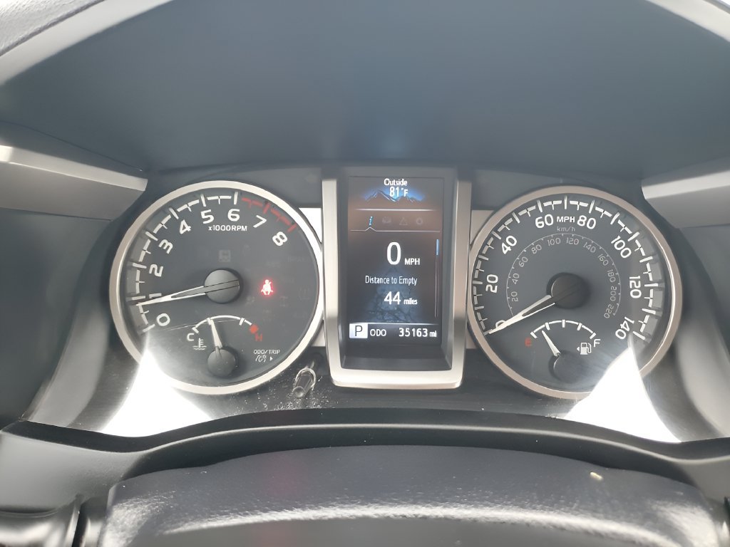 Used 2023 Toyota Tacoma SR5 RWD image 21