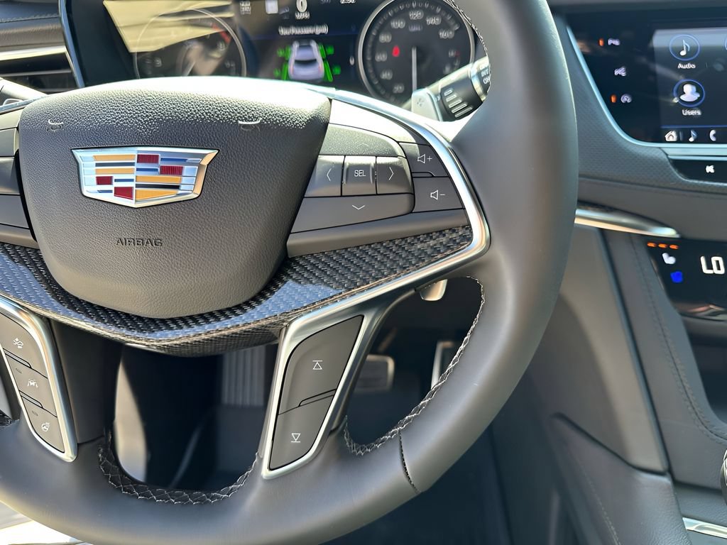 New 2026 Cadillac XT5 Sportv w/ LPO, Onyx Lite Package AWD/4WD image 33