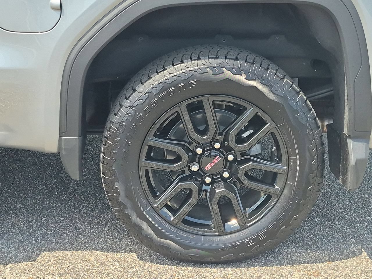 New 2026 GMC Sierra 1500 Elevation w/ Preferred Package AWD/4WD image 33