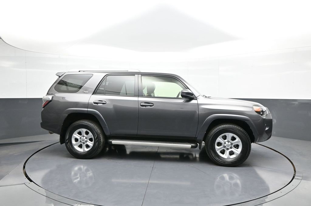 Certified 2016 Toyota 4Runner SR5 image 5