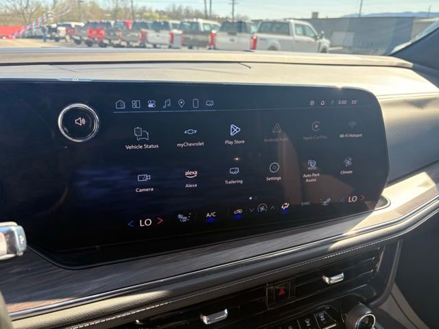 Used 2025 Chevrolet Tahoe LT AWD/4WD image 17