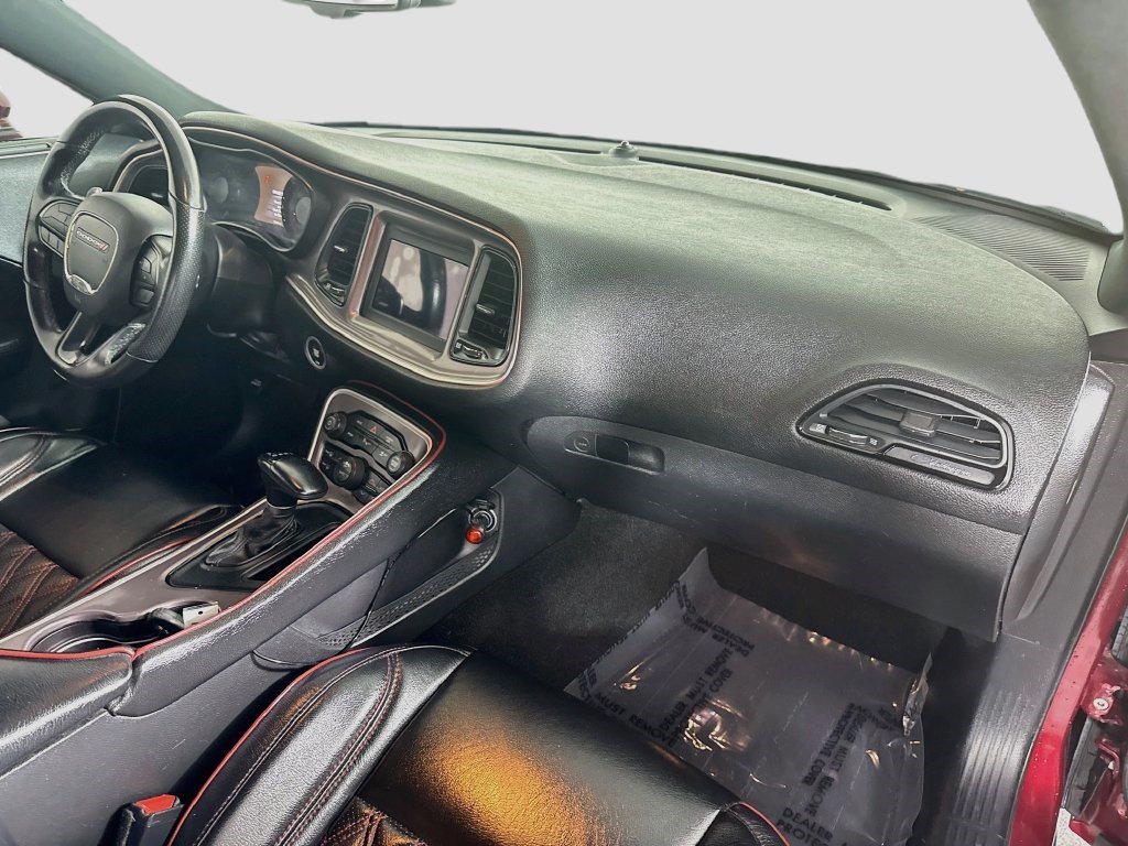 Used 2022 Dodge Challenger GT w/ Blacktop Package RWD image 27
