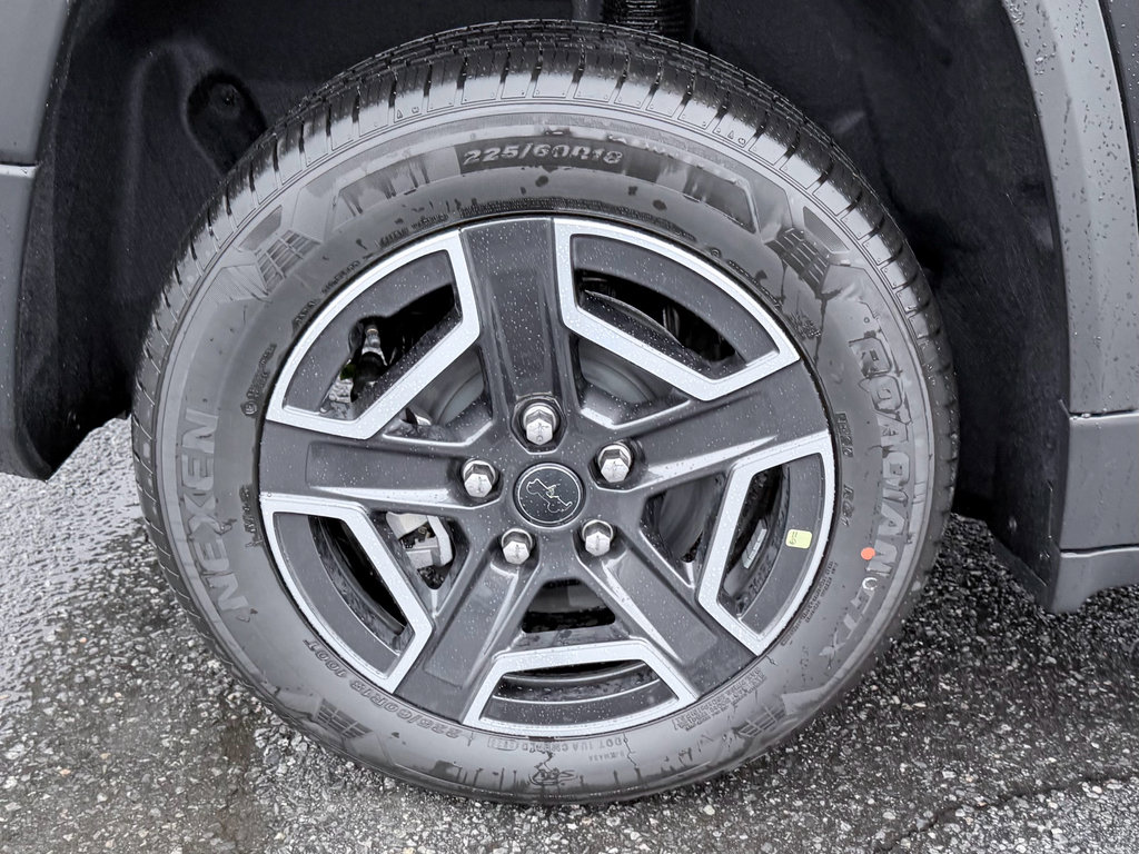 New 2026 Jeep Cherokee Laredo AWD/4WD image 34