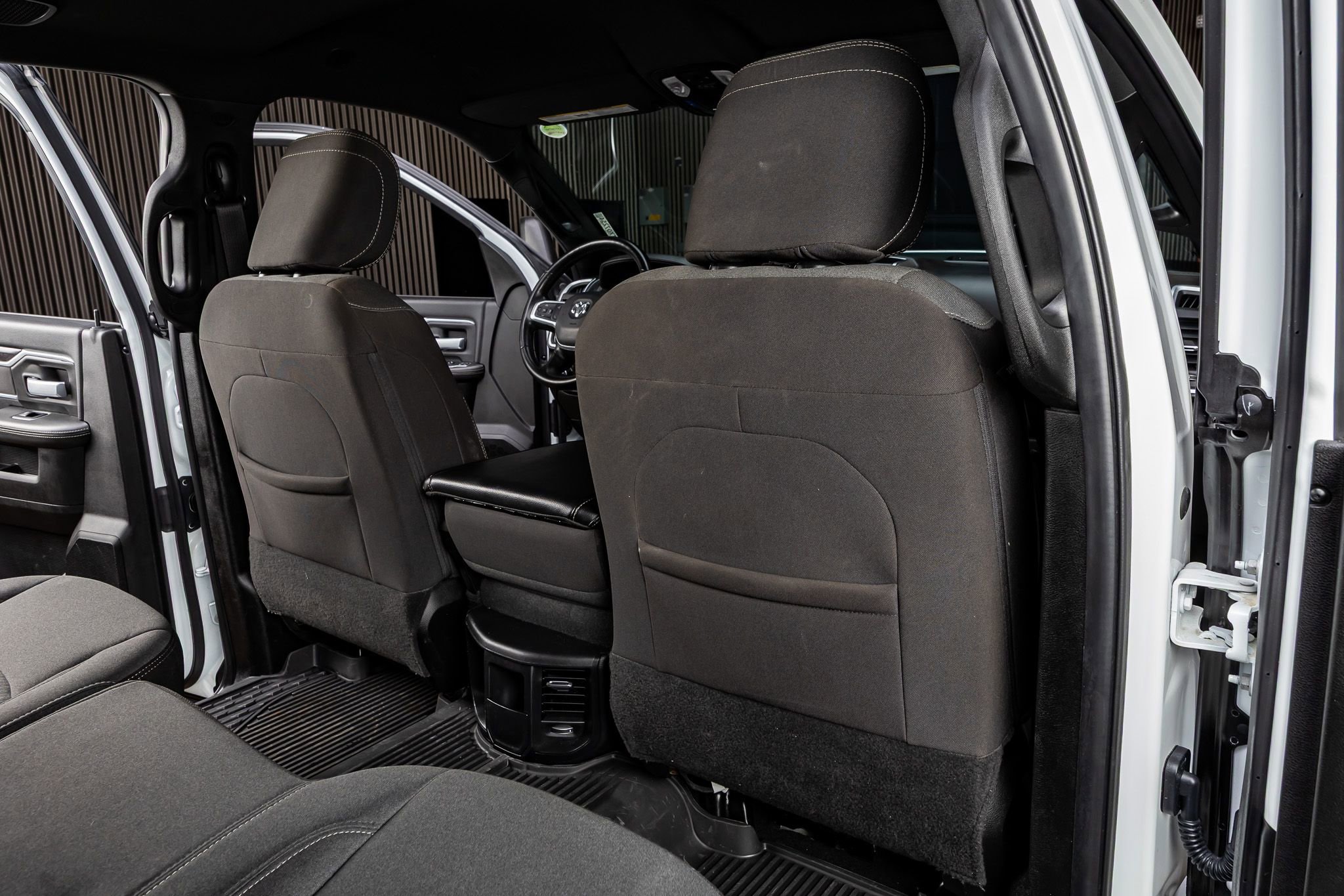 Used 2024 RAM 3500 Big Horn w/ Night Edition image 31