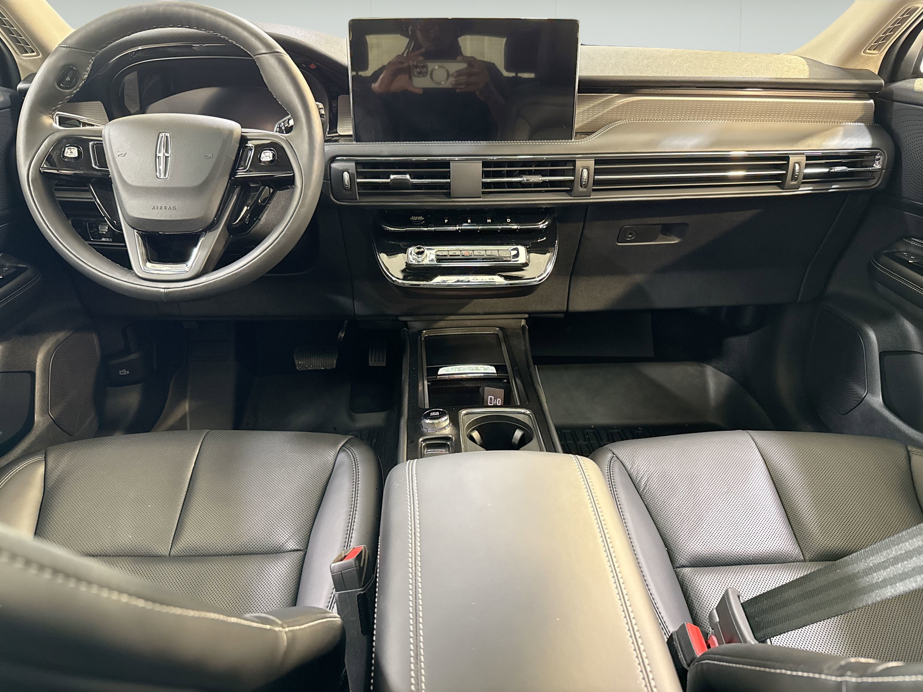 New 2026 Lincoln Corsair Reserve FWD image 23
