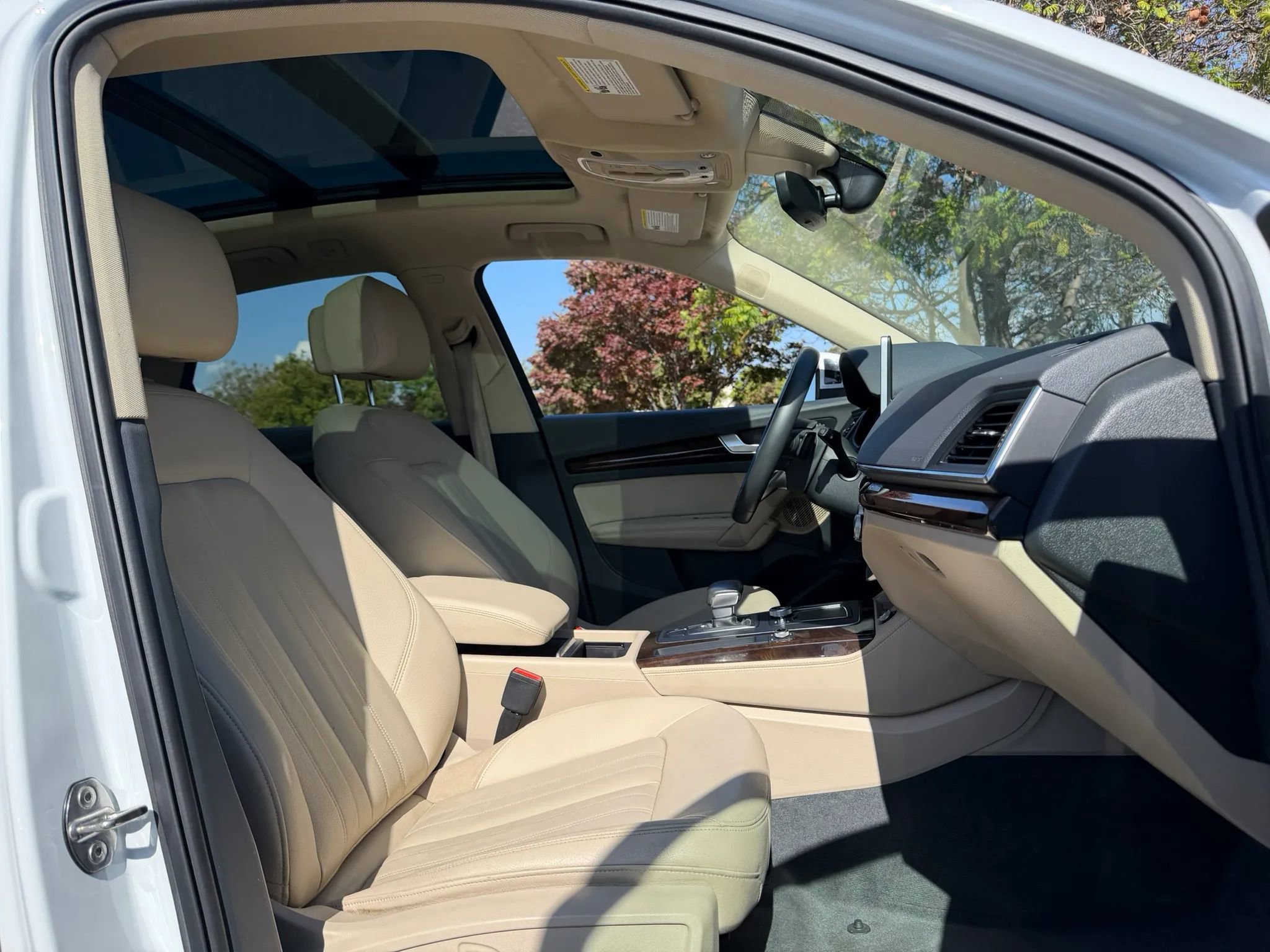 Used 2019 Audi Q5 Prestige w/ Prestige Package AWD/4WD image 18