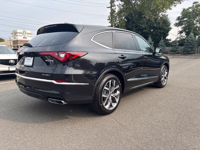 Certified 2023 Acura MDX w/ Technology Package AWD/4WD image 5