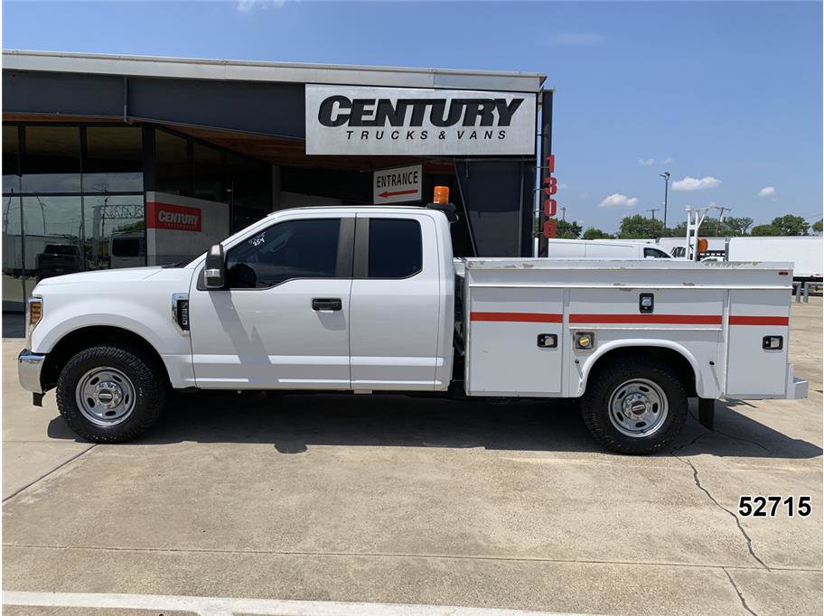 Used 2018 Ford F350 XLT RWD image 4