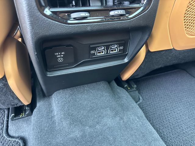 Used 2025 Jeep Grand Cherokee L Summit AWD/4WD image 15