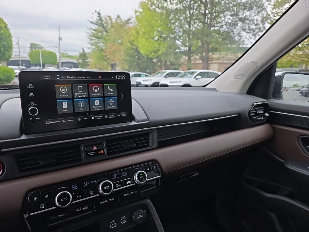 Certified 2024 Honda Pilot Elite image 15