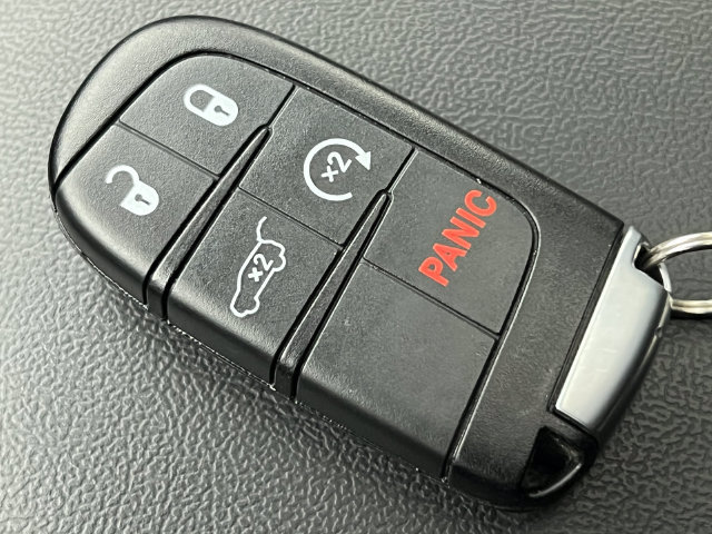 Used 2025 Dodge Durango GT AWD/4WD image 37