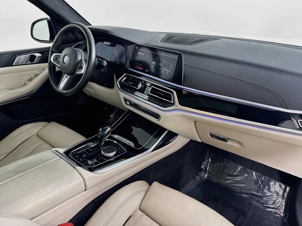 Used 2019 BMW X7 xDrive40i w/ M Sport Package AWD/4WD image 32