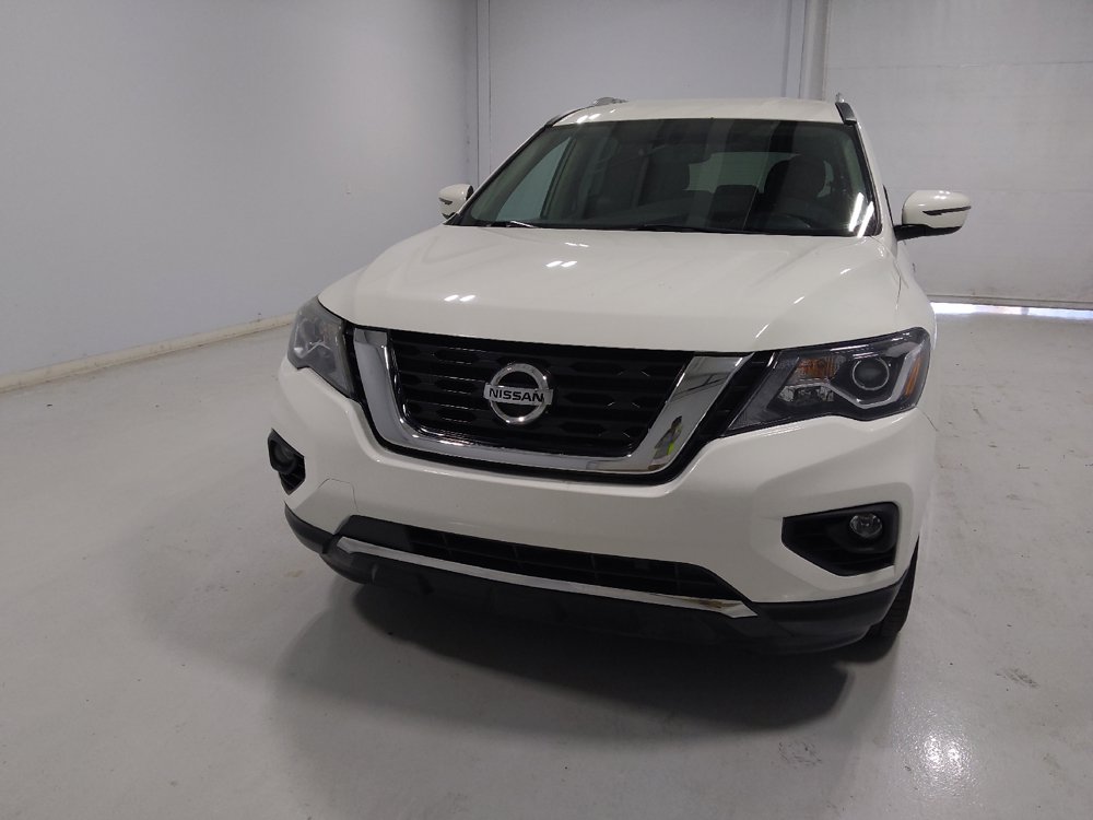 Used 2020 Nissan Pathfinder SV AWD/4WD image 15