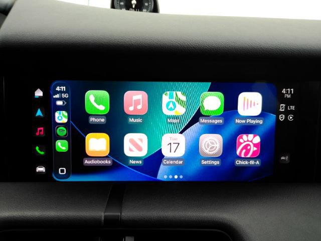 Used 2023 Porsche Taycan w/ Premium Package image 11