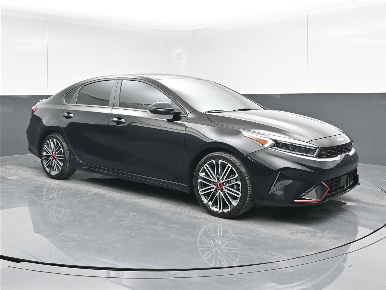 Used 2024 Kia Forte GT image 1