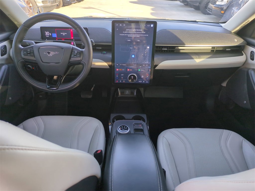 Used 2022 Ford Mustang Mach-E Premium image 16